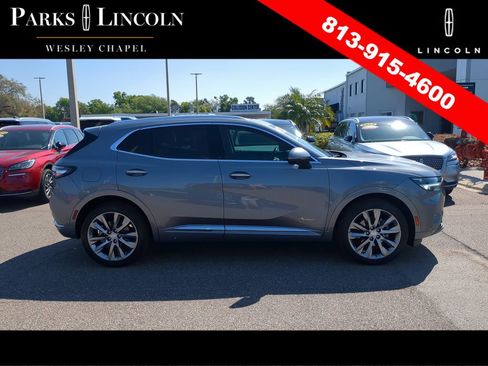 Used 2021 Buick Envision Avenir w/ Technology Package II image 3