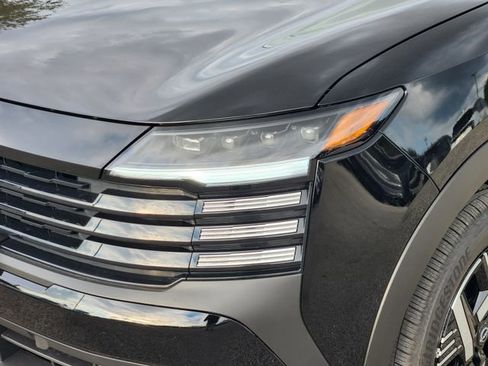 New 2026 Nissan Kicks SV image 6