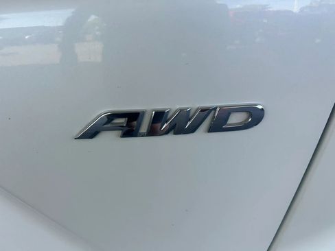 Used 2018 Honda CR-V EX image 8