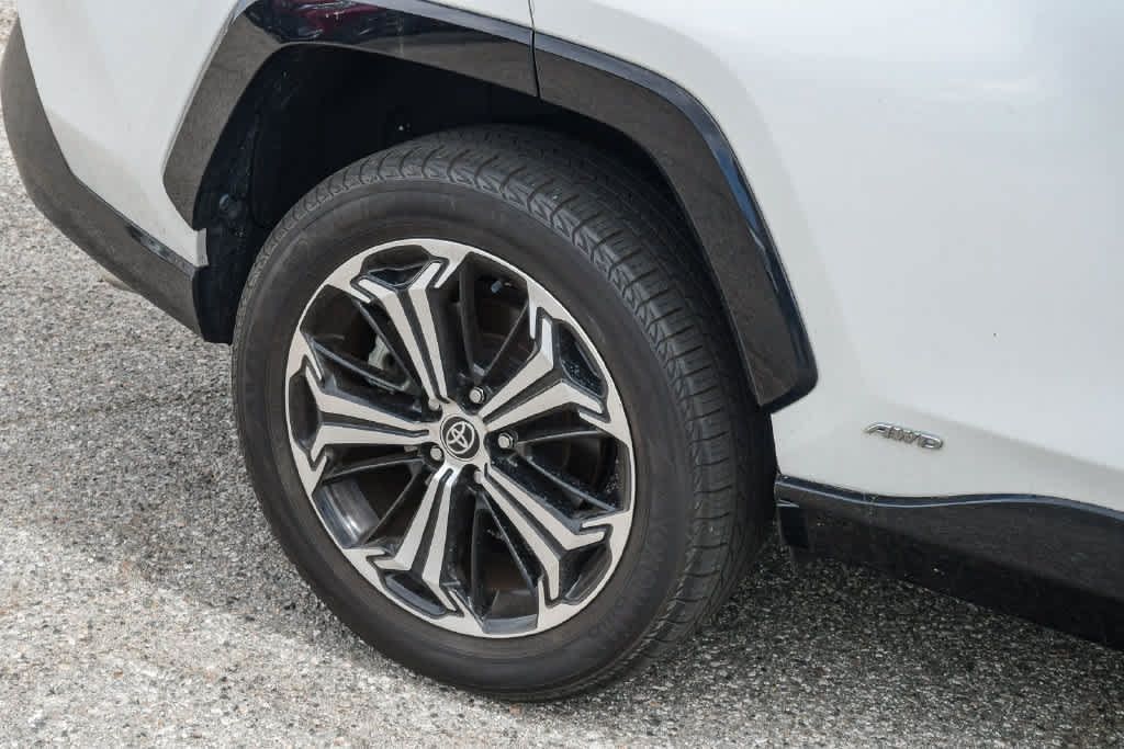 Certified 2023 Toyota RAV4 XSE w/ Premium Package AWD/4WD image 12