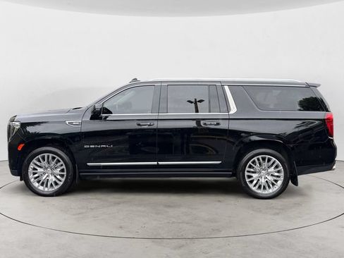Used 2023 GMC Yukon XL Denali w/ Denali Reserve Package AWD/4WD image 2