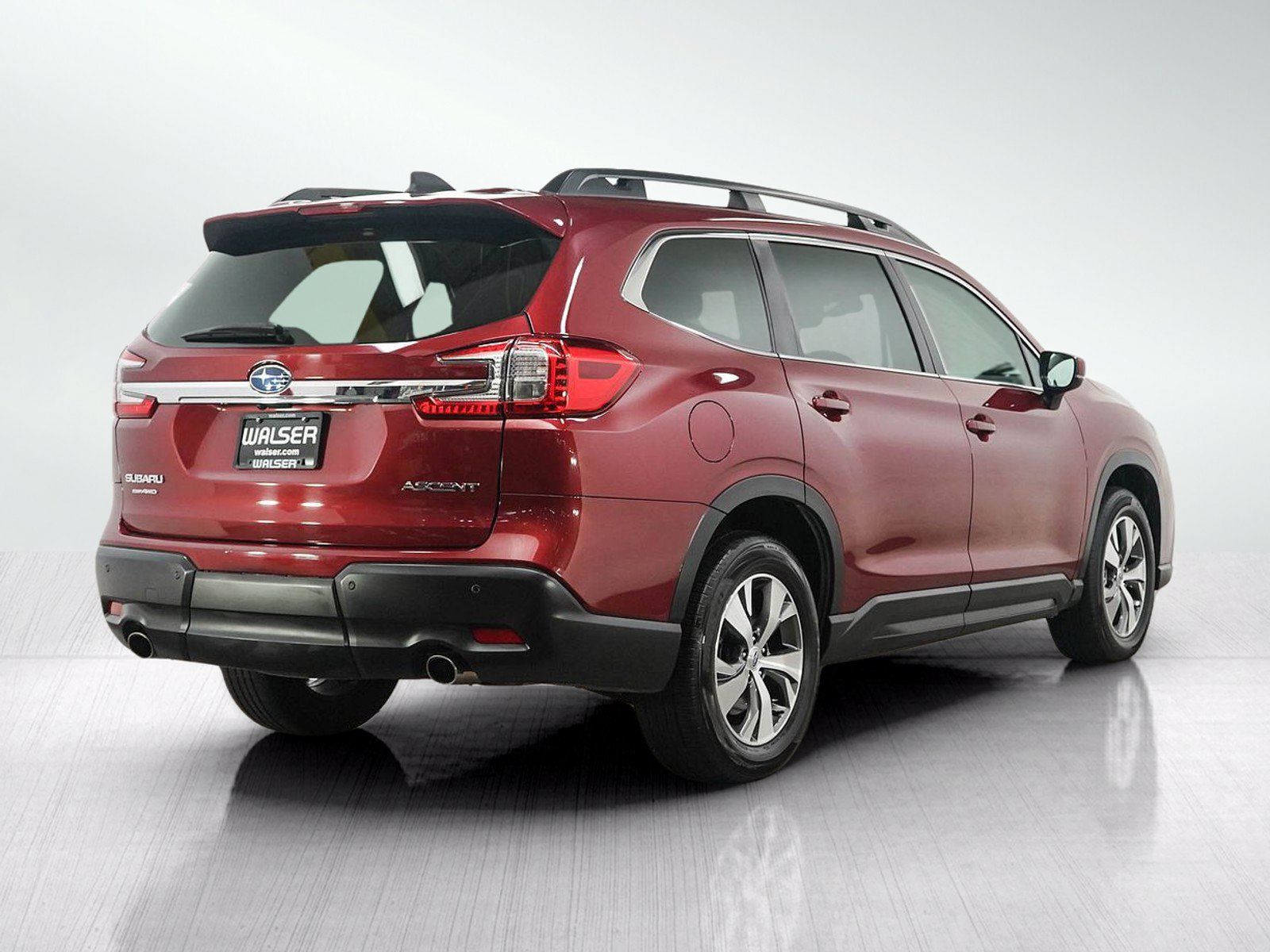 Used 2024 Subaru Ascent Premium w/ Convenience Package AWD/4WD image 5