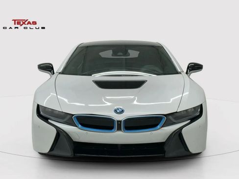 Used 2016 BMW i8 image 4