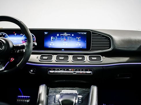 Used 2024 Mercedes-Benz GLE 53 AMG 4MATIC Coupe image 13