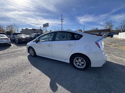 Used 2010 Toyota Prius Four image 30