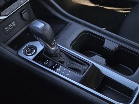 Certified 2022 Nissan Sentra SV image 20