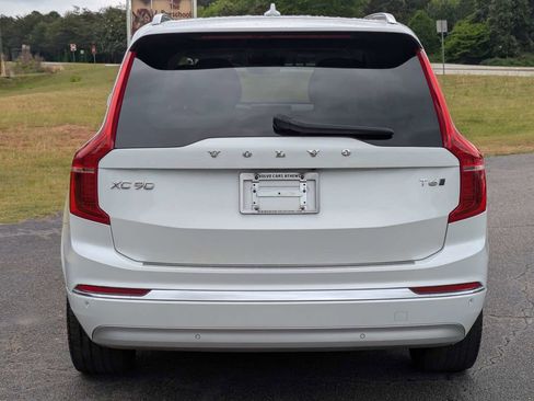 Used 2022 Volvo XC90 T6 Inscription w/ Lounge Package AWD/4WD image 5