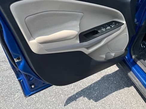 Used 2020 Ford EcoSport S AWD/4WD image 10