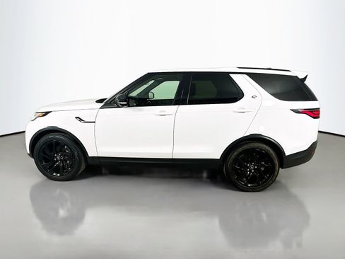 Used 2025 Land Rover Discovery S AWD/4WD image 8
