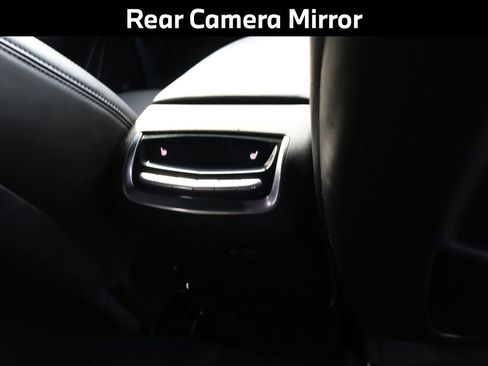 Used 2023 Cadillac XT6 Sport w/ Platinum Package image 18