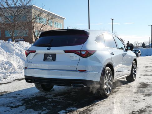 Used 2023 Acura MDX SH-AWD w/ Technology Package image 5