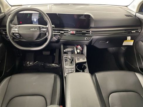 New 2026 Kia Sportage EX w/ EX Panorama Roof Package image 37