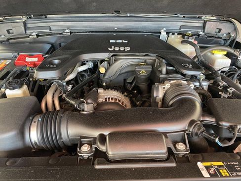 Used 2020 Jeep Wrangler Unlimited Sport S AWD/4WD image 22