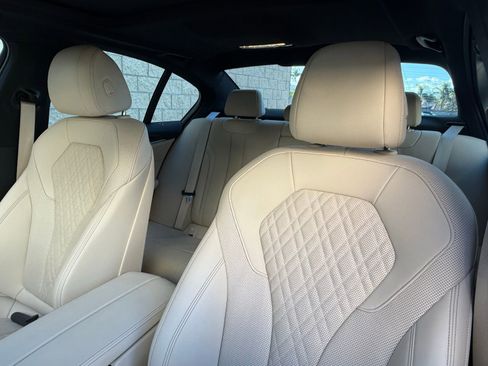 Certified 2023 BMW 530e 530e iPerformance w/ Convenience Package image 19