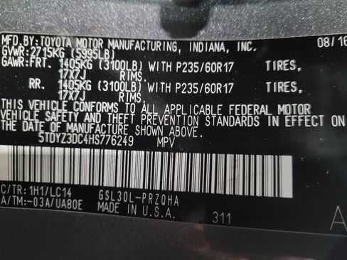 Used 2017 Toyota Sienna XLE image 33