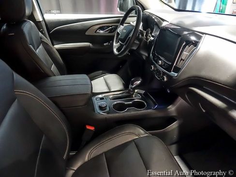 Used 2021 Chevrolet Traverse LT AWD/4WD image 27