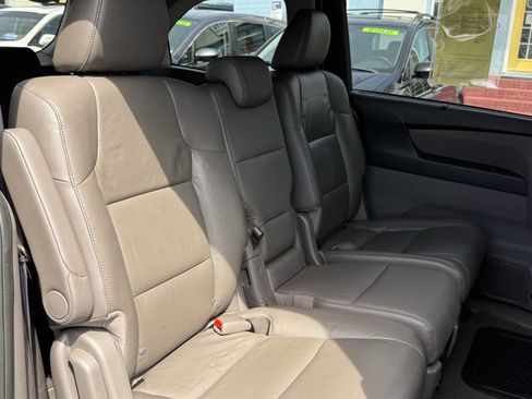 Used 2011 Honda Odyssey EX-L image 22