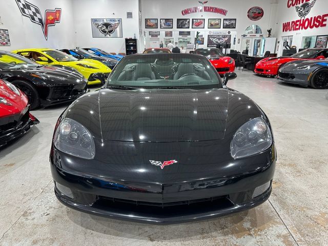 Used 2010 Chevrolet Corvette Convertible w/ Preferred Equipment Group RWD image 31