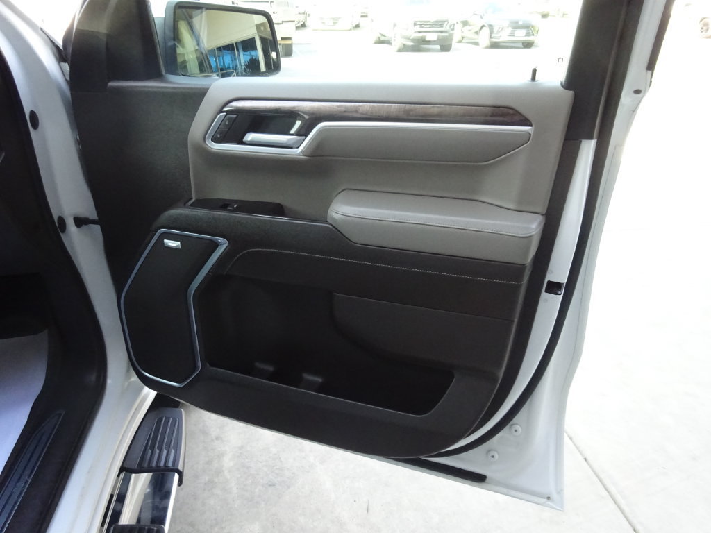 Certified 2022 Chevrolet Silverado 1500 LTZ AWD/4WD image 30