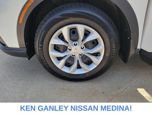Used 2023 Honda CR-V LX image 18