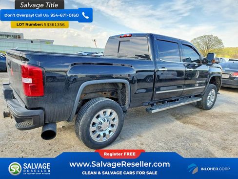 Used 2018 GMC Sierra 2500 Denali w/ Duramax Plus Package AWD/4WD image 4
