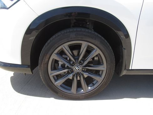 Certified 2025 Acura ADX A-Spec AWD/4WD image 4