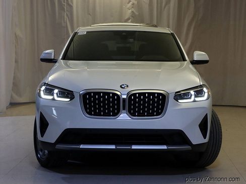 Certified 2024 BMW X4 xDrive30i image 5