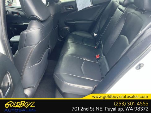 Used 2021 Toyota Prius FWD image 17