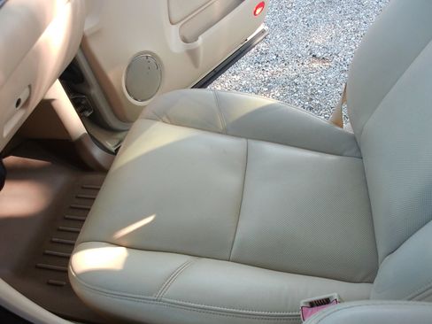 Used 2008 Cadillac Escalade 2WD image 19