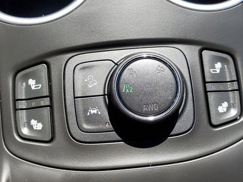 Used 2021 GMC Terrain SLE w/ Driver Convenience Package AWD/4WD image 26