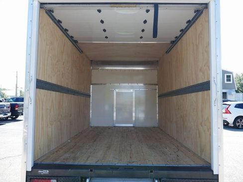 Used 2023 RAM ProMaster 3500 w/ Premium Appearance Group image 11