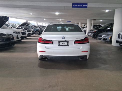 Certified 2023 BMW 530e w/ Executive Package image 7