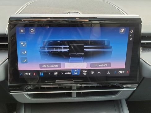 New 2026 Lincoln Nautilus Reserve AWD/4WD image 22