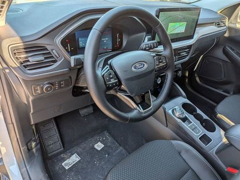 New 2026 Ford Escape SE image 10