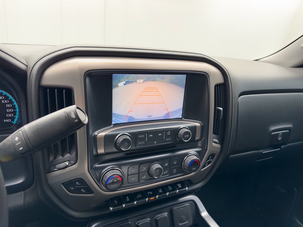 Used 2017 GMC Sierra 2500 Denali w/ Duramax Plus Package AWD/4WD image 24