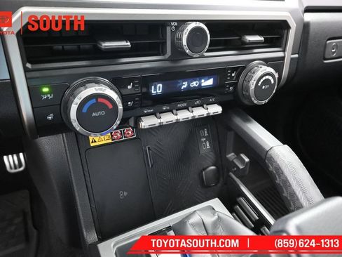 Used 2025 Toyota 4Runner TRD Sport Premium AWD/4WD image 21