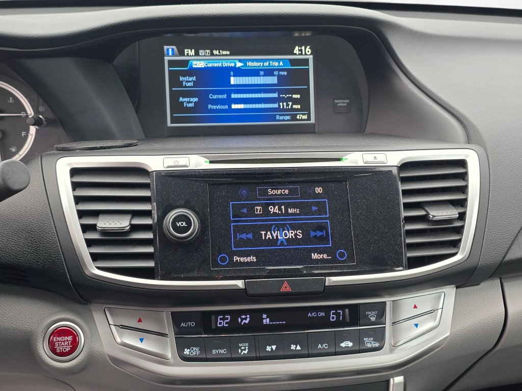 Used 2014 Honda Accord Touring image 15