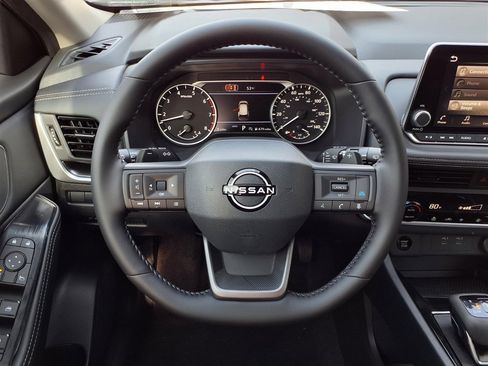 New 2026 Nissan Rogue SV AWD/4WD image 14