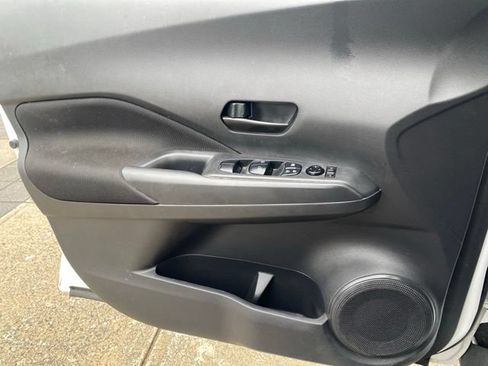 Used 2023 Nissan Kicks S FWD image 19