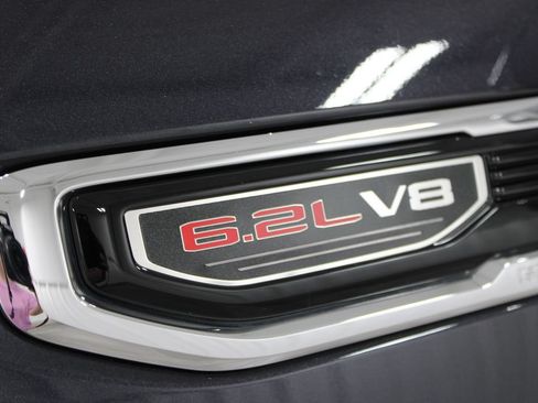 Used 2024 GMC Sierra 1500 Denali AWD/4WD image 14