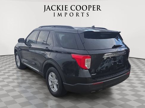 Used 2022 Ford Explorer XLT RWD image 7