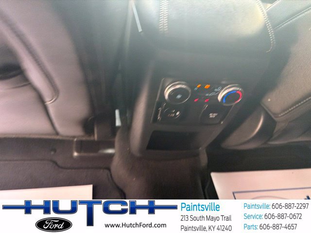 Used 2021 Ford Explorer Limited w/ Equipment Group 301A AWD/4WD image 16