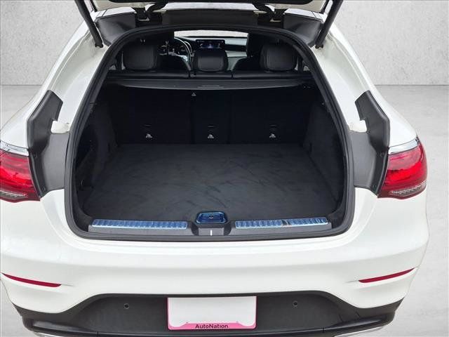 Used 2022 Mercedes-Benz GLC 300 4MATIC Coupe image 6