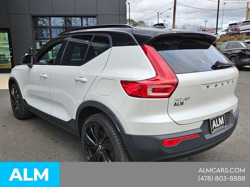 Used 2022 Volvo XC40 P8 Recharge Ultimate AWD/4WD image 7