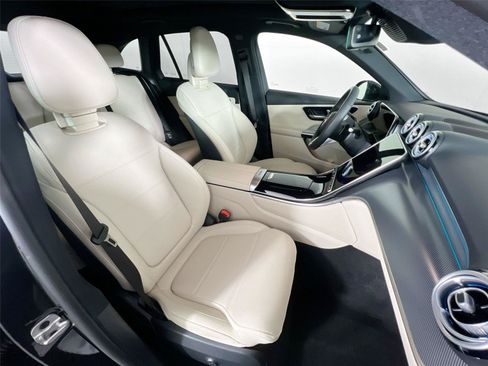 Certified 2026 Mercedes-Benz GLC 300 4MATIC image 26