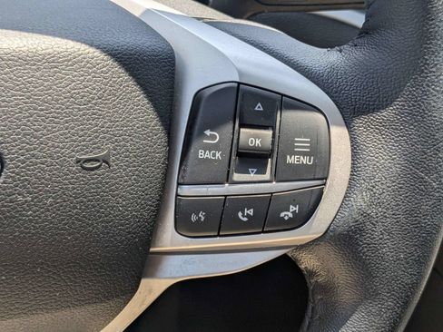Used 2021 Ford Explorer XLT RWD image 28