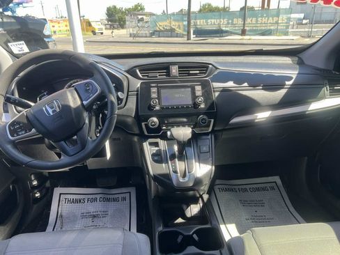 Used 2018 Honda CR-V LX image 9