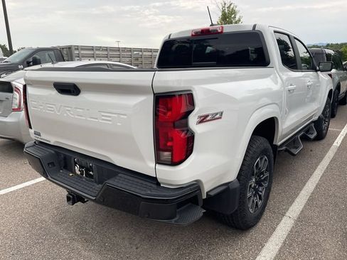 Used 2024 Chevrolet Colorado Z71 w/ Z71 Convenience Package 2 AWD/4WD image 6