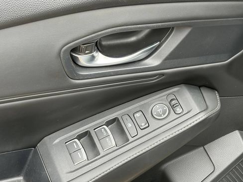Used 2023 Honda Accord Sport image 6