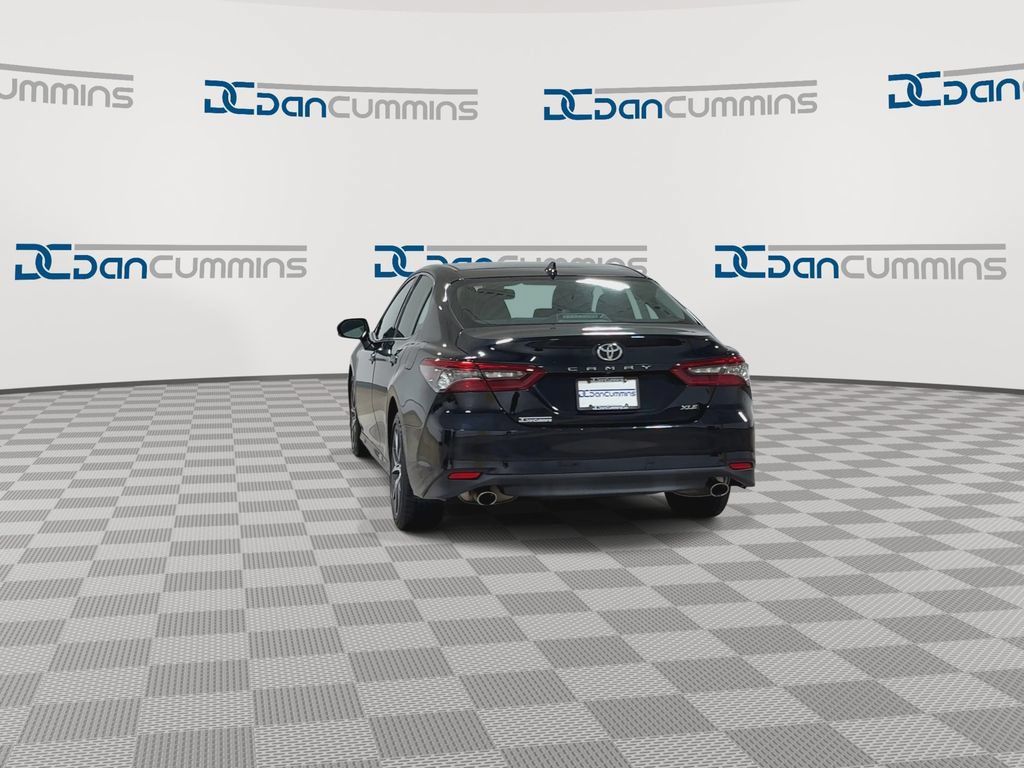 Used 2023 Toyota Camry XLE FWD image 8